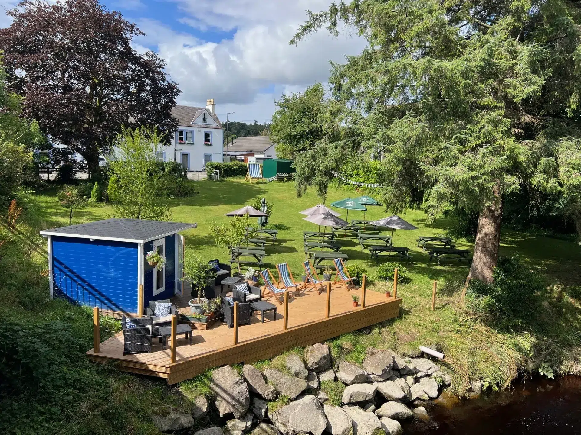 The Ship Inn beer garden